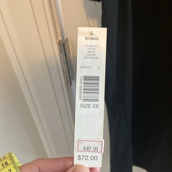 Blouse - Picture 7 of 8